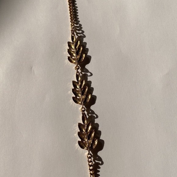 Gold Tone Leaf Boho Greek Goddess Choker Necklace - Picture 16 of 16